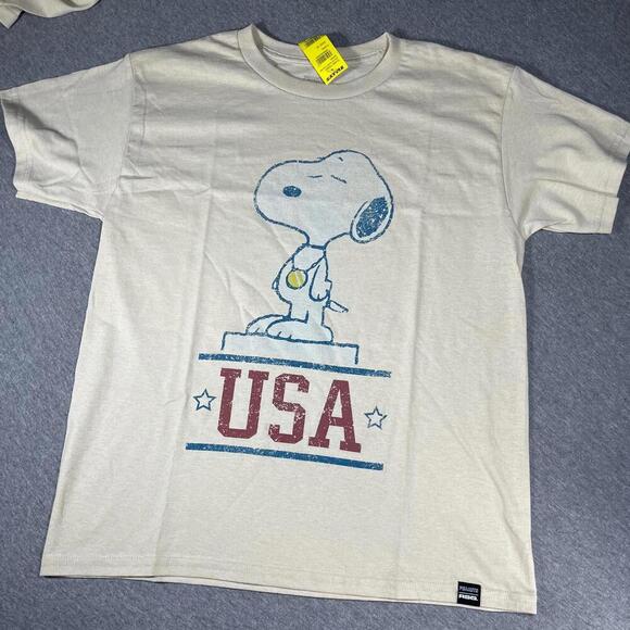 Peanuts Snoopy New USA Youth Medium Graphic T-Shirt Charlie Brown USA Snoopy - Picture 1 of 7